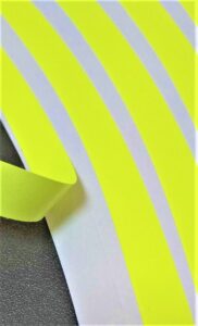 Adhesivo Reflectivo Para Llanta Amarillo Fluo - Imagen 2